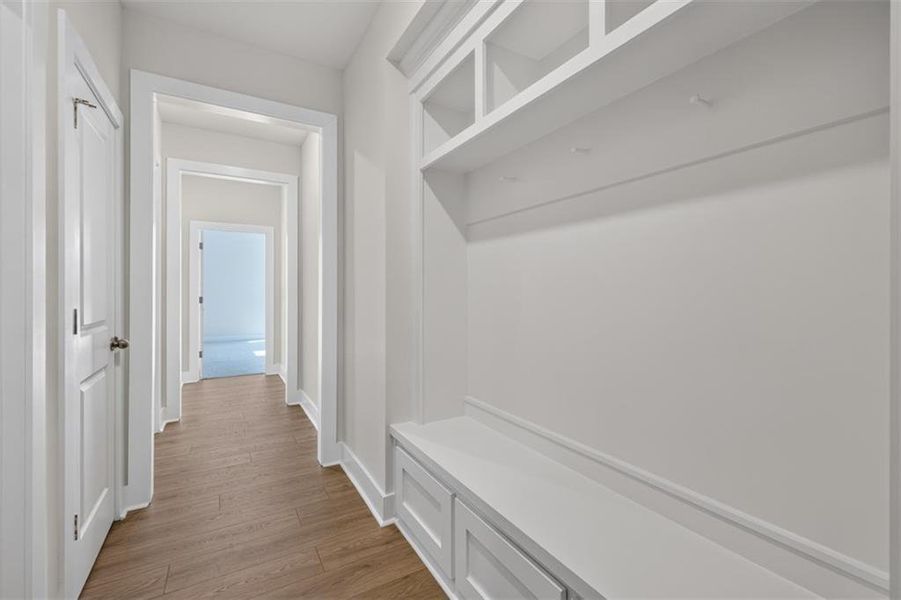 Spacious, unfurnished interior of a new home in , Gainesville (Image 23).