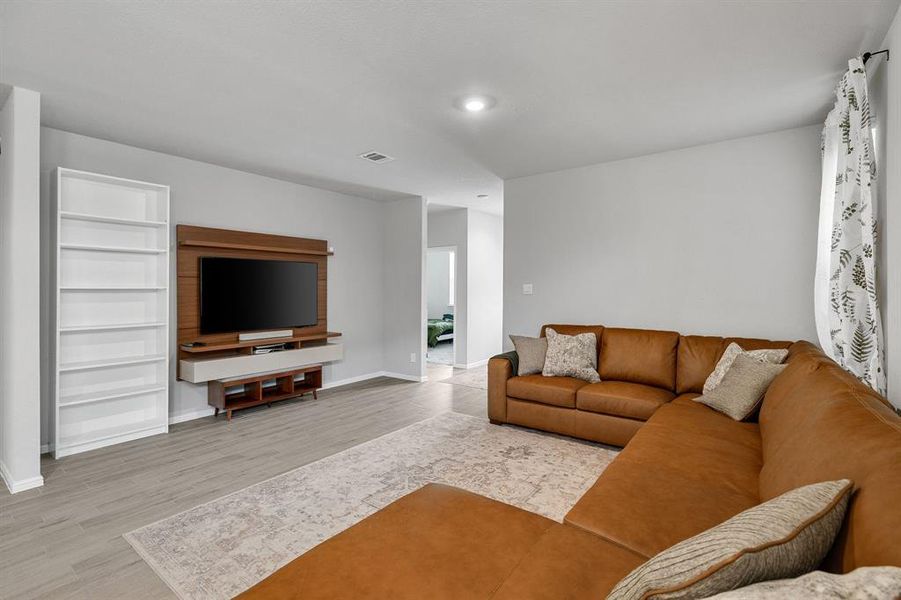 Furnished interior view inside a new home in The Overlook, Fort Worth (Image 8).