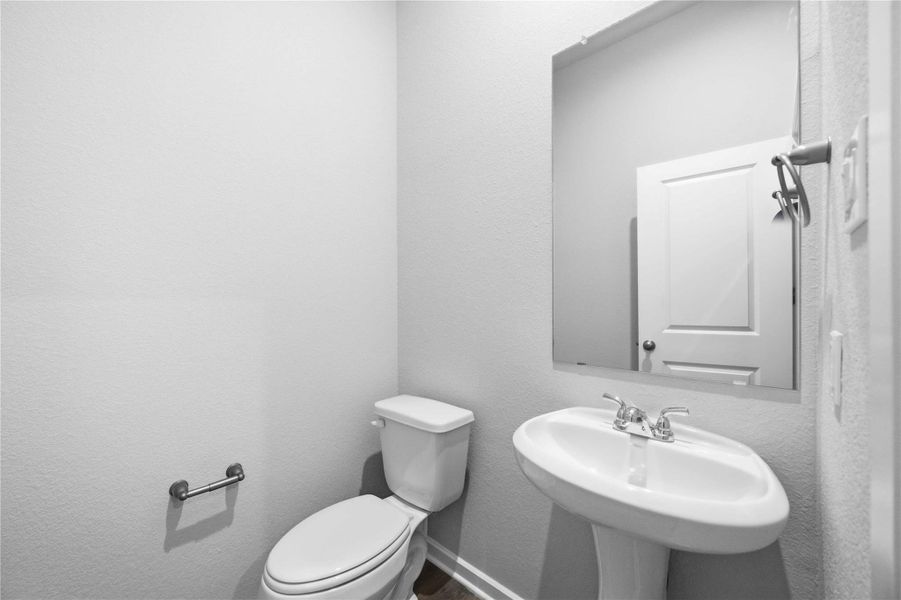 Furnished interior view inside a new home in Lago Mar  50'  &  55', Texas City (Image 7).