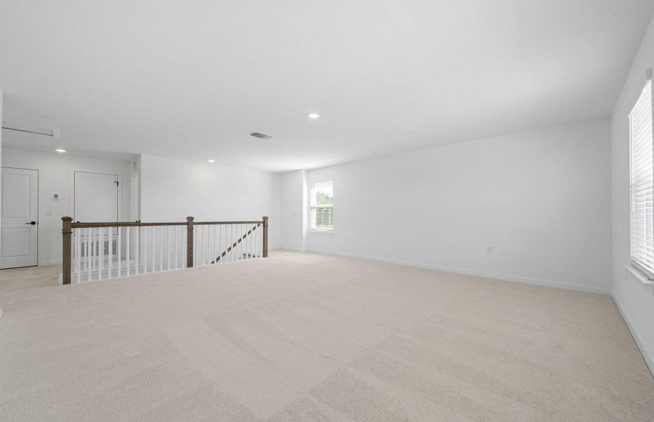 Spacious, unfurnished interior of a new home in Woodside, Georgetown (Image 28).