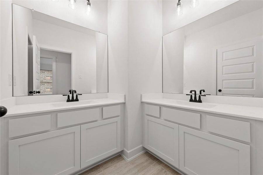 Furnished interior view inside a new home in Kresston, Montgomery (Image 7). Furnished interior view inside a new home in Kresston, Montgomery (Image 7).