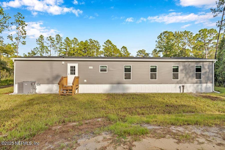 Image 36 of a home in .