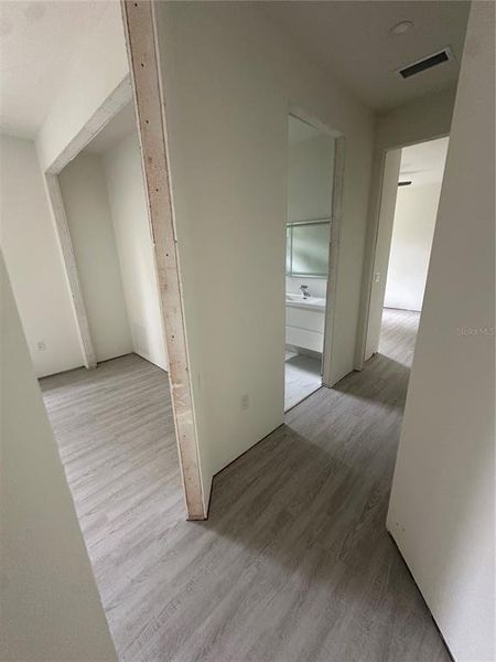 Spacious, unfurnished interior of a new home in , North Port (Image 22).