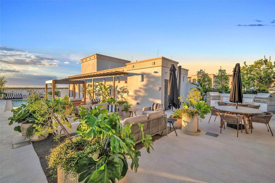 Image 34 of a home in .