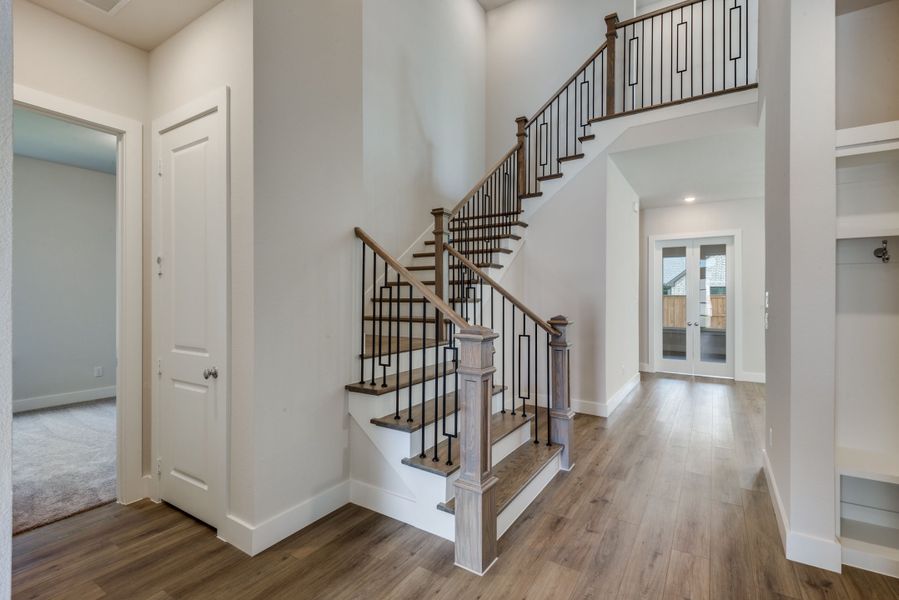 Representative unfurnished interior of a home built from the Weston II by Southgate Homes in Windsong Ranch 61' Series, Prosper (Image 18). Representative unfurnished interior of a home built from the Weston II by Southgate Homes in Windsong Ranch 61' Series, Prosper (Image 18).