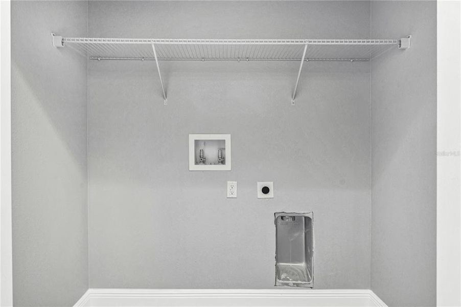 Spacious, unfurnished interior of a new home in , Daytona Beach (Image 27). Spacious, unfurnished interior of a new home in , Daytona Beach (Image 27).