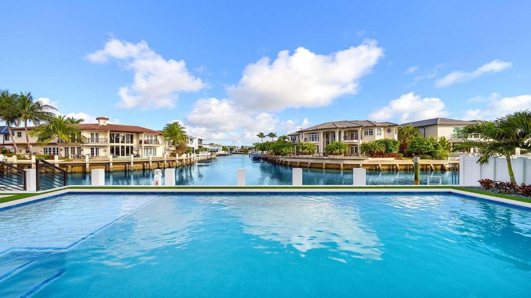 721 NE Marine Dr (19) 721 NE Marine Dr (19)