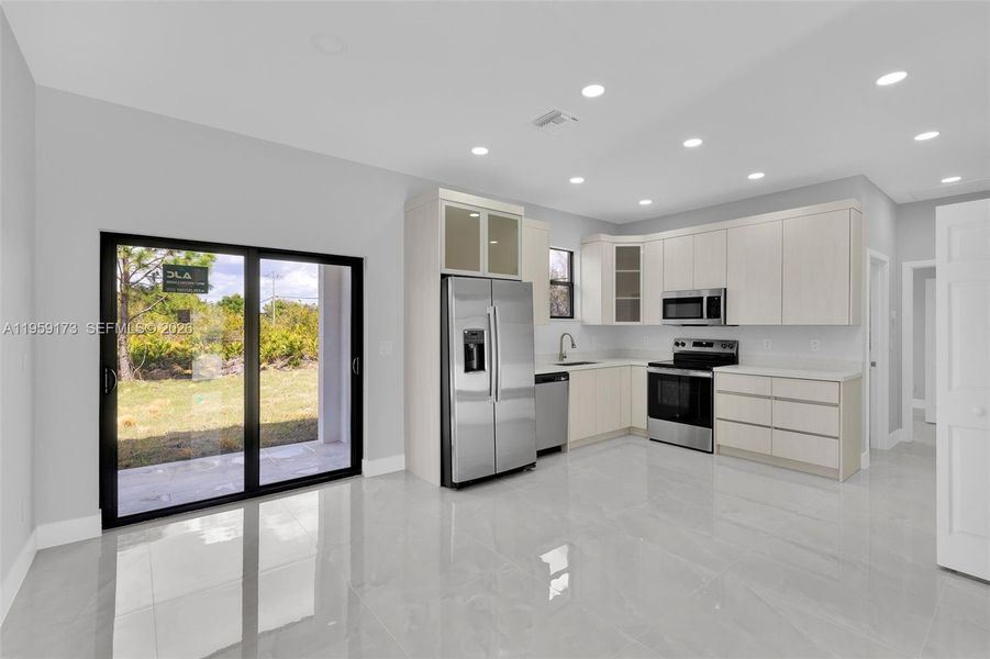 Furnished interior view inside a new home in , Lehigh Acres (Image 12).