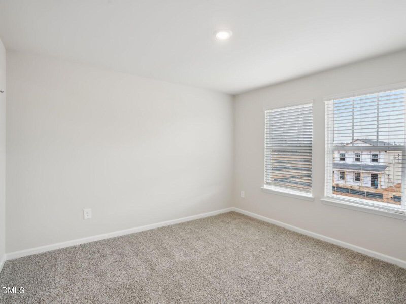 11 - Secondary Bed 11 - Secondary Bed