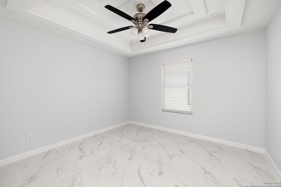 Spacious, unfurnished interior of a new home in , Weslaco (Image 24).