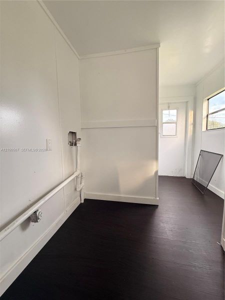 Spacious, unfurnished interior of a new home in , Moore Haven (Image 8).