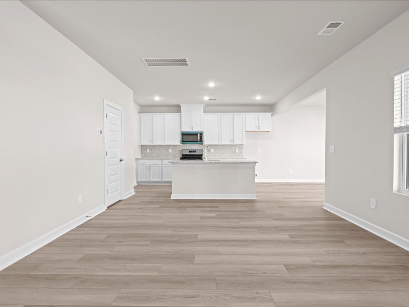 Welcome to the Dallas floorplan at The Farm at Wells Creek - Heritage Collection.