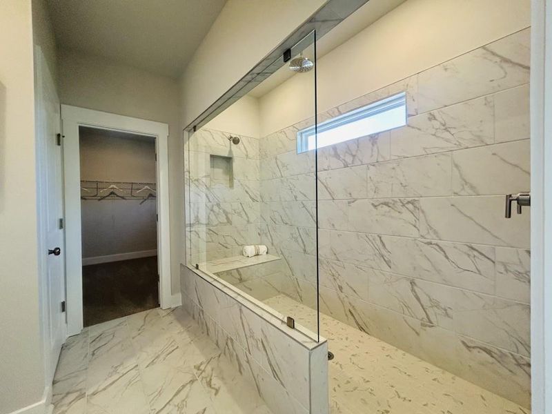 Image 26 of a home in Red Bird Manor.