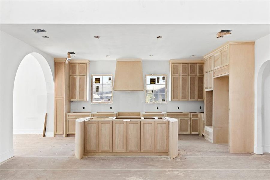 Furnished interior view inside a new home in , Dallas (Image 12).