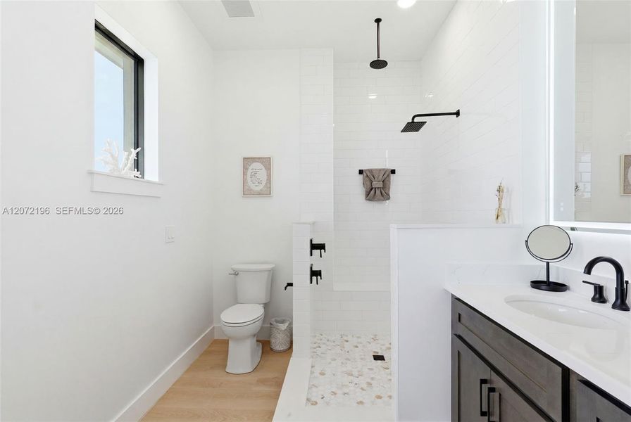 Furnished interior view inside a new home in , Melbourne Beach (Image 67).