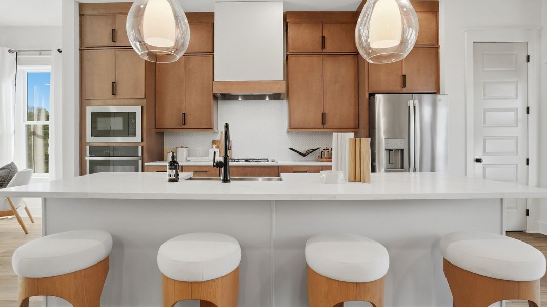 Representative furnished interior of a home built from the Lianna by DRB Homes in The Eighteen, Atlanta (Image 11).