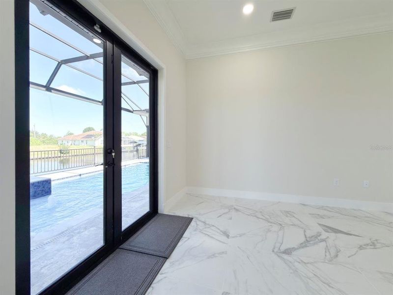 Spacious, unfurnished interior of a new home in , Port Charlotte (Image 27). Spacious, unfurnished interior of a new home in , Port Charlotte (Image 27).