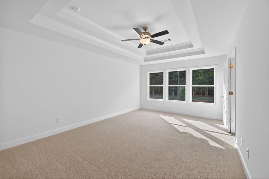 Spacious, unfurnished interior of a new home in , Jefferson (Image 35).