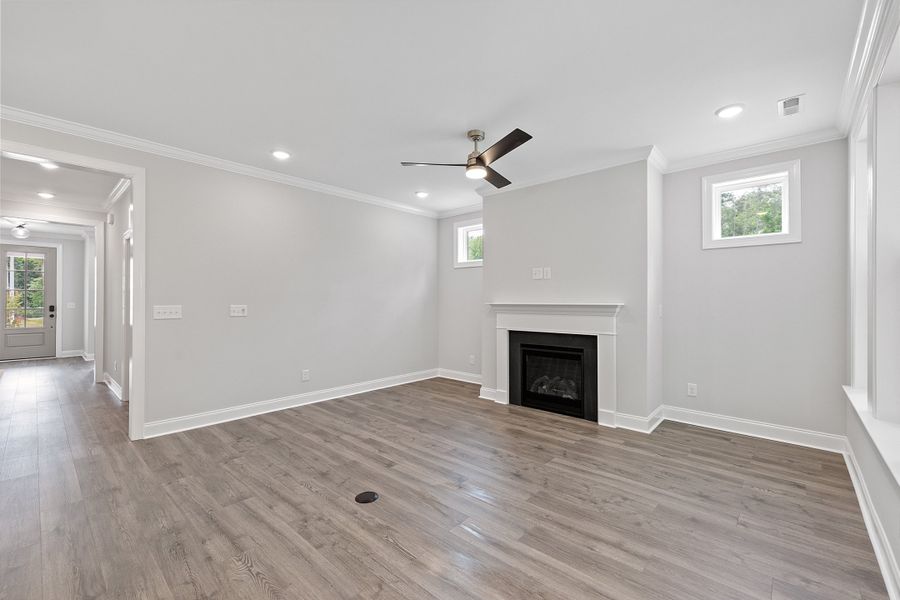 Representative unfurnished interior of a home built from the The Ellery by RobuckHomes in Baylee Ridge, Selma (Image 49).