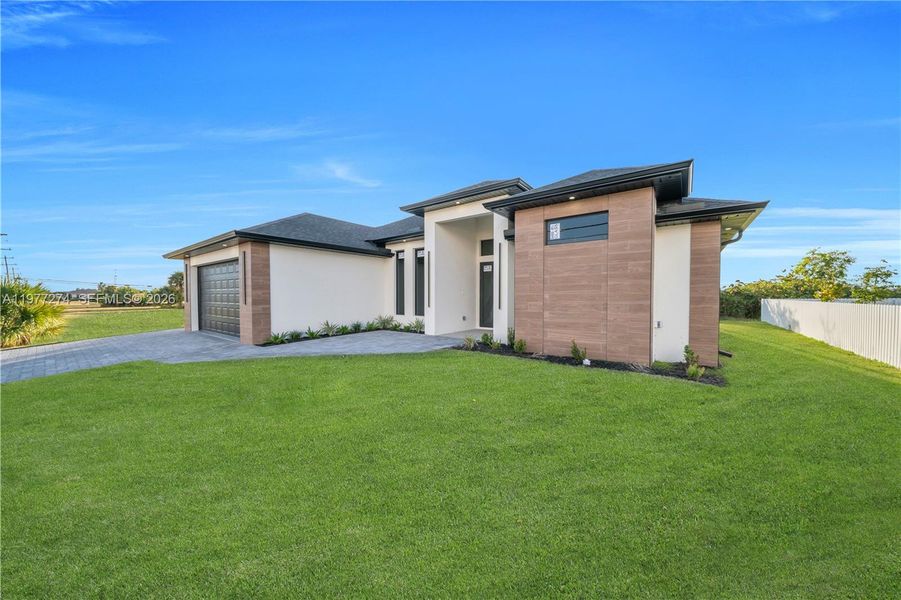 Image 43 of a home in .