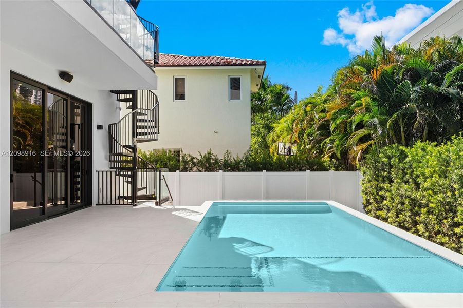 Exterior details and patio area of a home in , Sunny Isles Beach (Image 3). Exterior details and patio area of a home in , Sunny Isles Beach (Image 3).