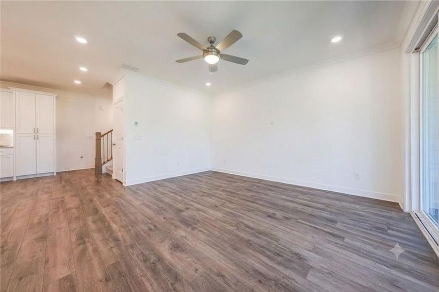 Spacious, unfurnished interior of a new home in , Duluth (Image 17).