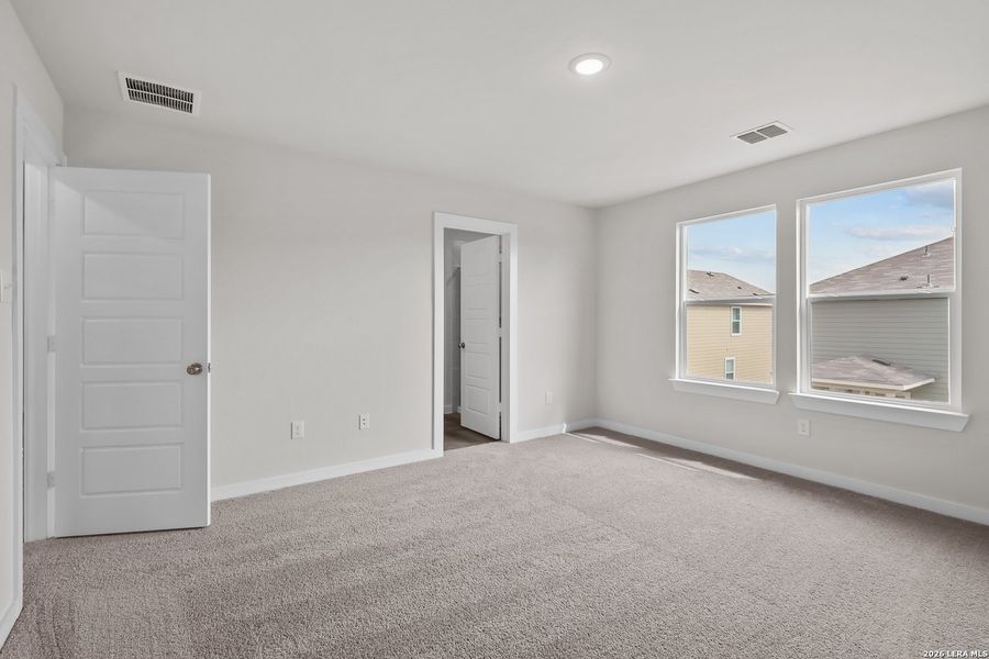 Spacious, unfurnished interior of a new home in Senna, Leon Valley (Image 25). Spacious, unfurnished interior of a new home in Senna, Leon Valley (Image 25).