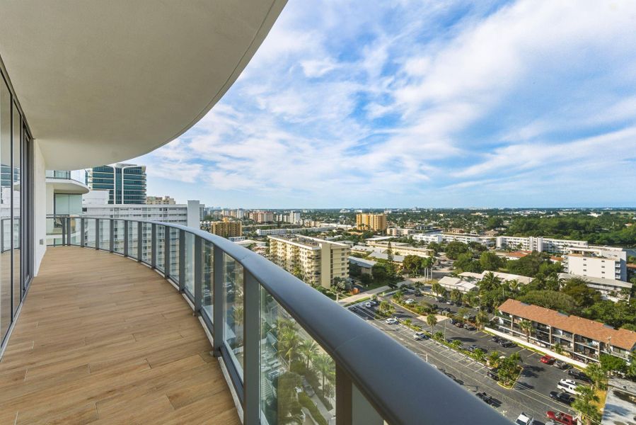 Condo located in Pompano Beach, FL showcasing its design and architecture (Image 28). Condo located in Pompano Beach, FL showcasing its design and architecture (Image 28).