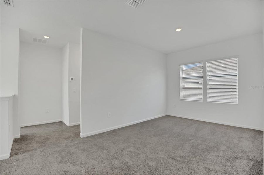 Spacious, unfurnished interior of a new home in Rhett's Ridge: Estates Alley Collection, Apopka (Image 24). Spacious, unfurnished interior of a new home in Rhett's Ridge: Estates Alley Collection, Apopka (Image 24).