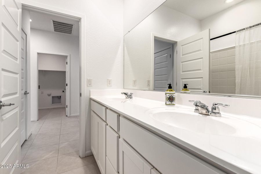 26 Trumbull 26 Trumbull