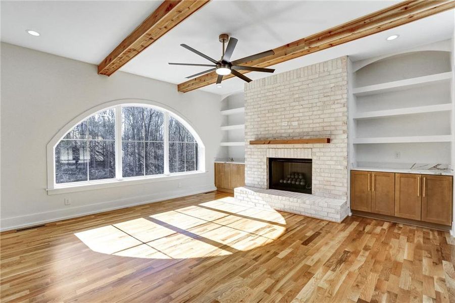 Spacious, unfurnished interior of a new home in , Gainesville (Image 26).