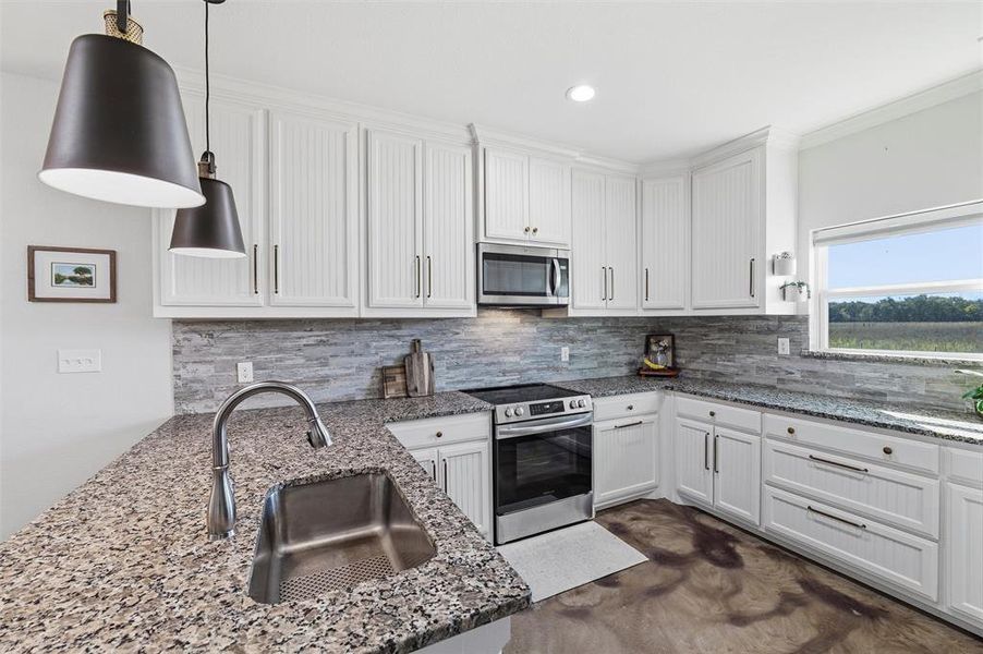 Furnished interior view inside a new home in , Weatherford (Image 28). Furnished interior view inside a new home in , Weatherford (Image 28).