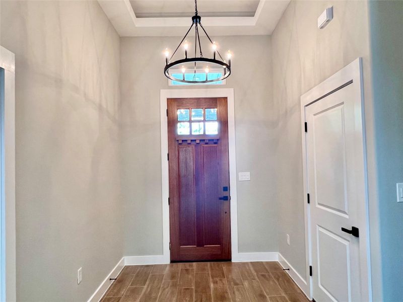Spacious, unfurnished interior of a new home in , Santa Fe (Image 22).