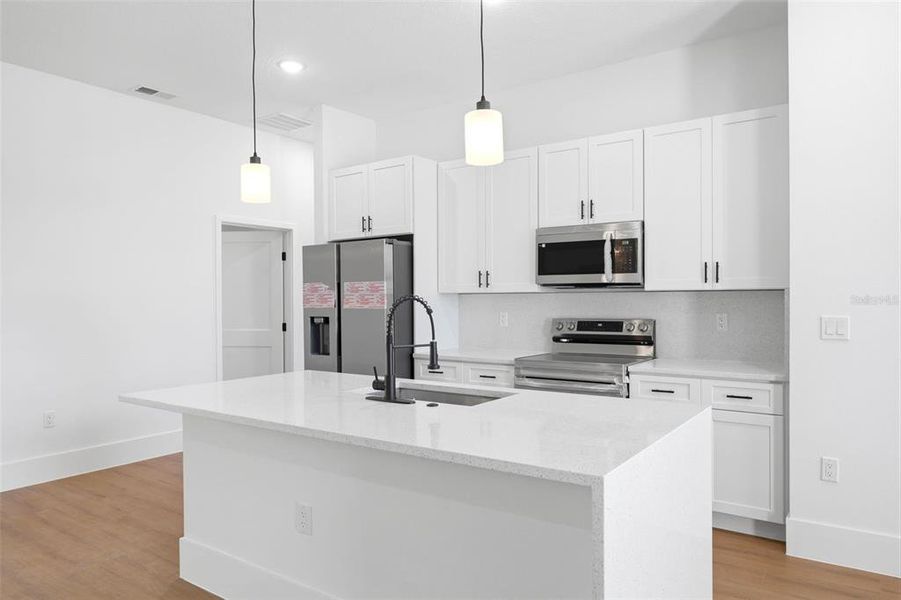 Furnished interior view inside a new home in , Ocala (Image 8).