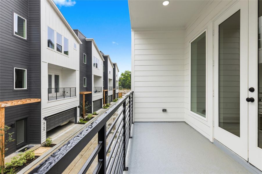 Exterior details and patio area of a home in , Houston (Image 22).