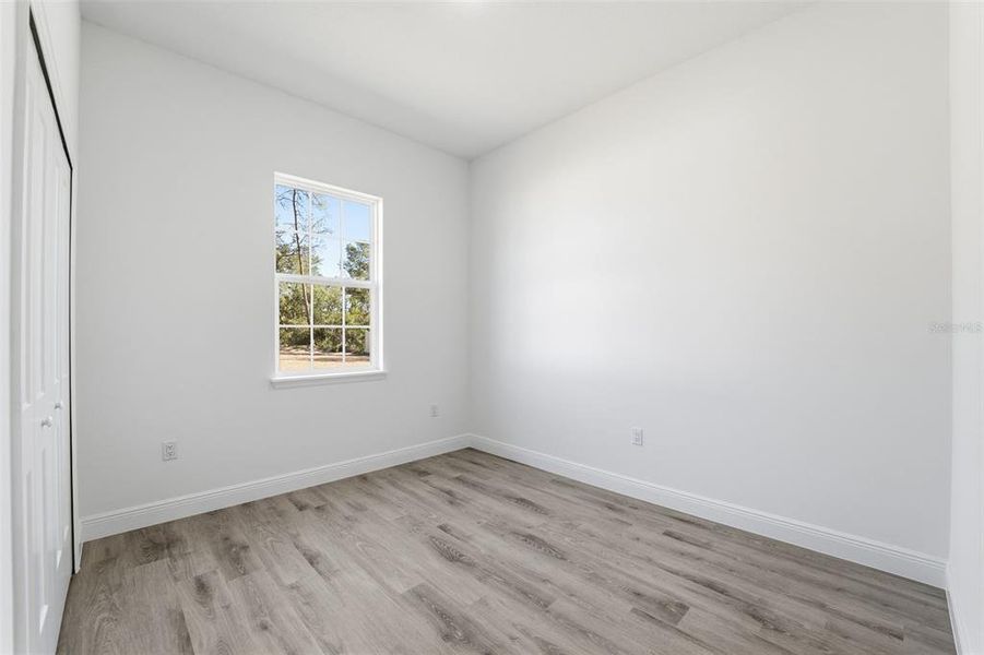 Spacious, unfurnished interior of a new home in , Ocala (Image 28).