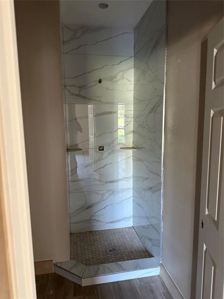 Secondary bath featuring a welcoming shower. Secondary bath featuring a welcoming shower.