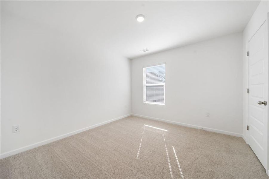 Spacious, unfurnished interior of a new home in Brooks Village, Dacula (Image 22).
