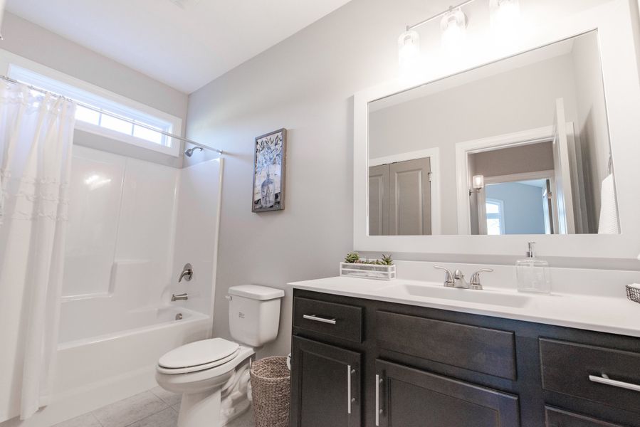 Representative furnished interior of a home built from the Helmsley by Bill Clark Homes in Sidbury Landing, Wilmington (Image 6).