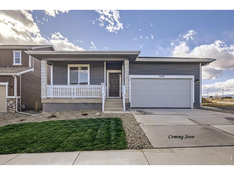 Front exterior of a new home in Country Club Reserve, Fort Collins, CO, highlighting curb appeal (Image 1). Front exterior of a new home in Country Club Reserve, Fort Collins, CO, highlighting curb appeal (Image 1).