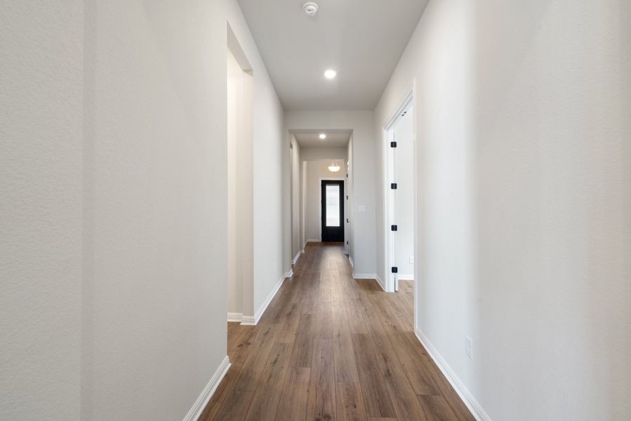 Image 41 representing the Sawgrass by Ashton Woods in Berry Creek Highlands, Georgetown, TX. Image 41 representing the Sawgrass by Ashton Woods in Berry Creek Highlands, Georgetown, TX.