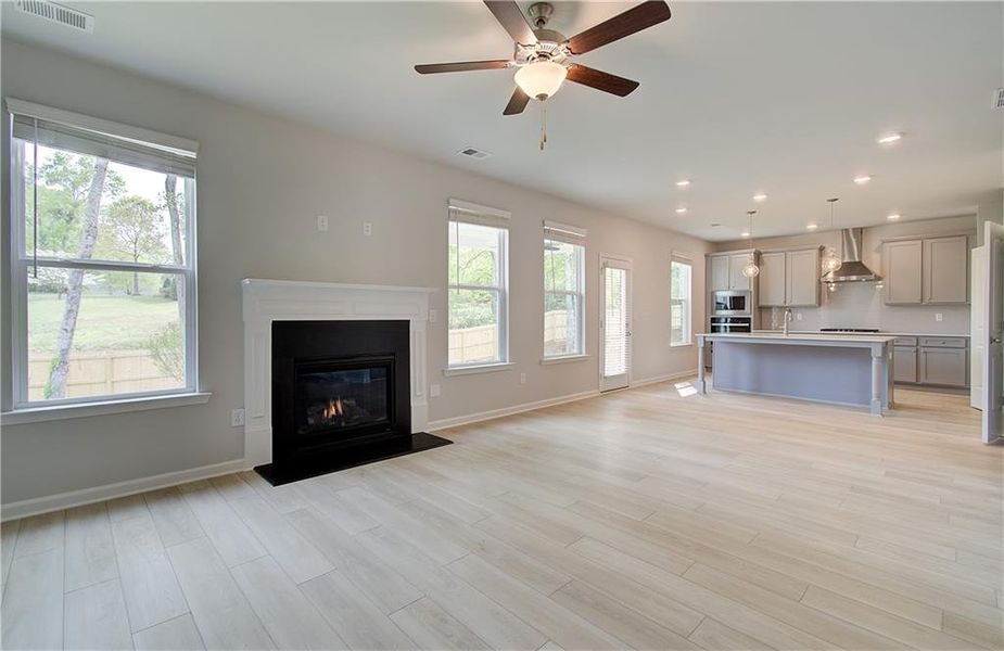 Spacious, unfurnished interior of a new home in Burchwood, Stockbridge (Image 21).