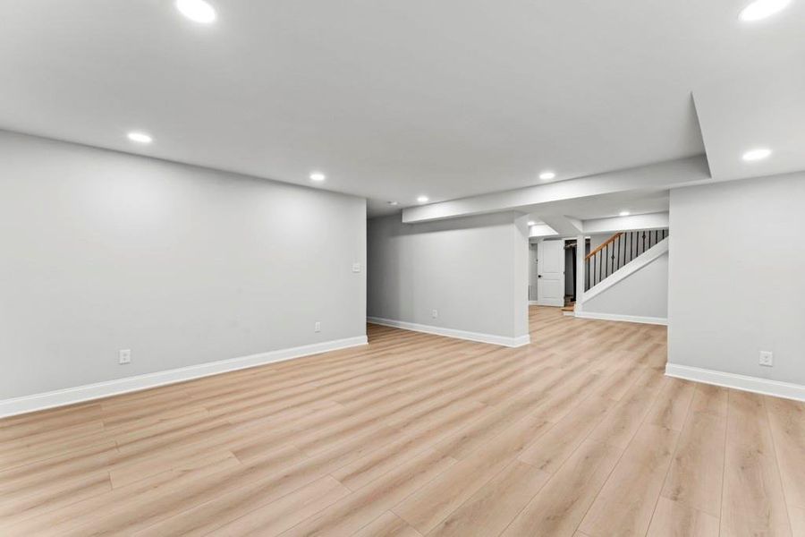 Spacious, unfurnished interior of a new home in , Atlanta (Image 38). Spacious, unfurnished interior of a new home in , Atlanta (Image 38).