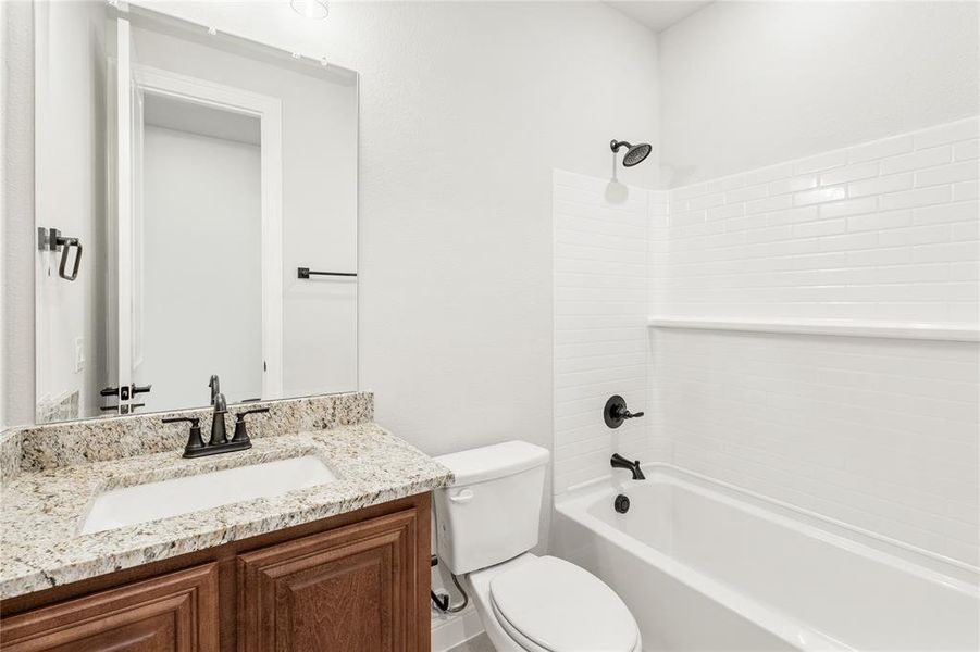 Furnished interior view inside a new home in Somerset Classic 70s & 80s, Mansfield (Image 7).