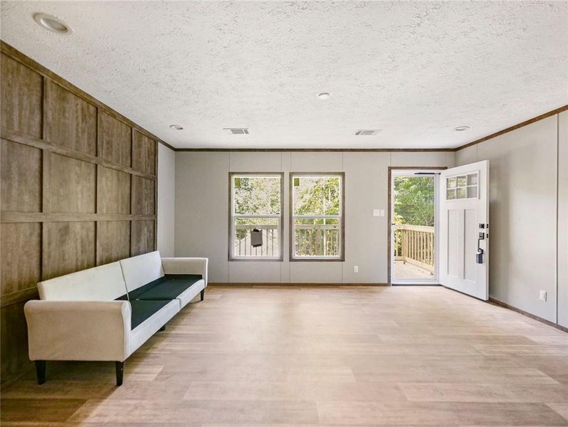 Image 35 of a home in .