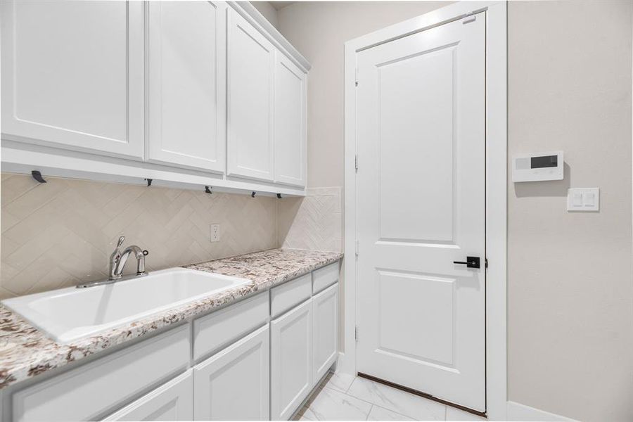 Furnished interior view inside a new home in Fannin Ranch, Leonard (Image 7). Furnished interior view inside a new home in Fannin Ranch, Leonard (Image 7).