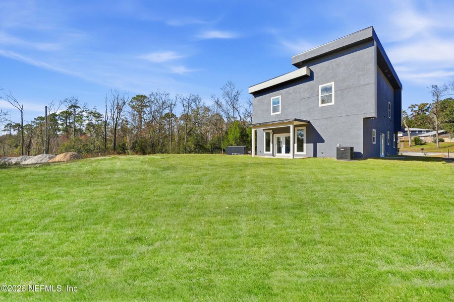 Exterior details and patio area of a home in , Orange Park (Image 22).