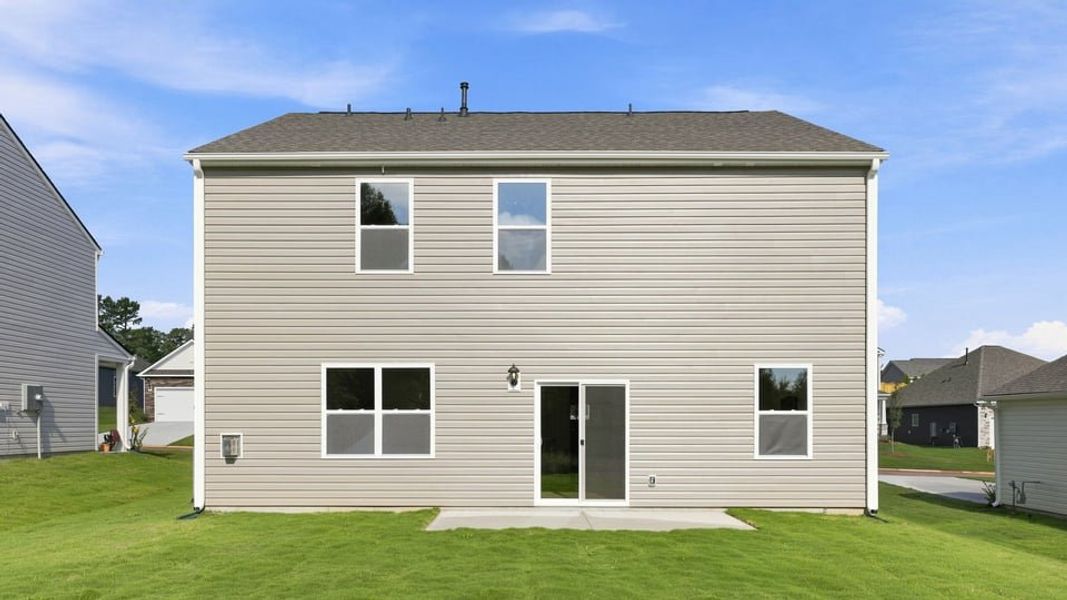 Exterior details and patio area of a home in Woodglen, Piedmont (Image 20).