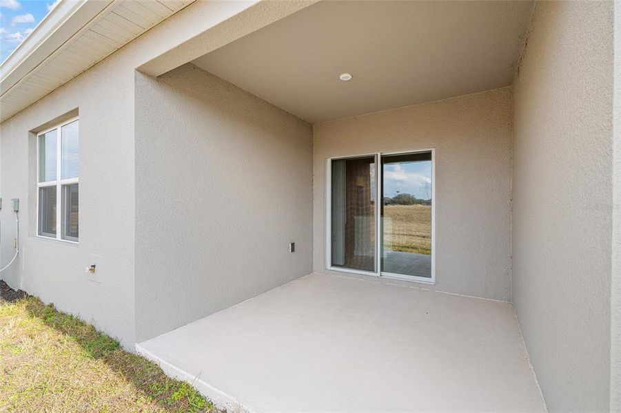 Exterior details and patio area of a home in , Lady Lake (Image 33). Exterior details and patio area of a home in , Lady Lake (Image 33).