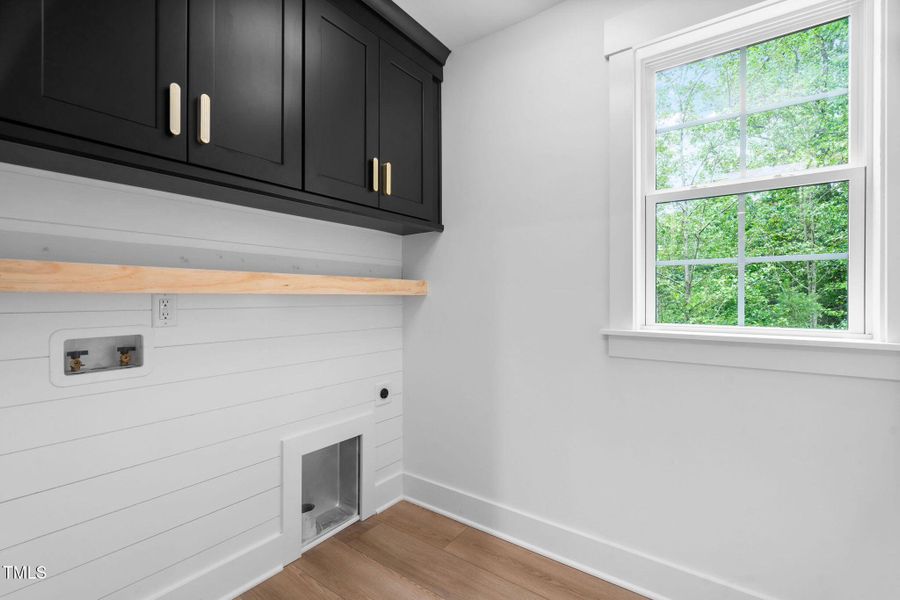 48-web-or-mls-114-crow-dr 48-web-or-mls-114-crow-dr